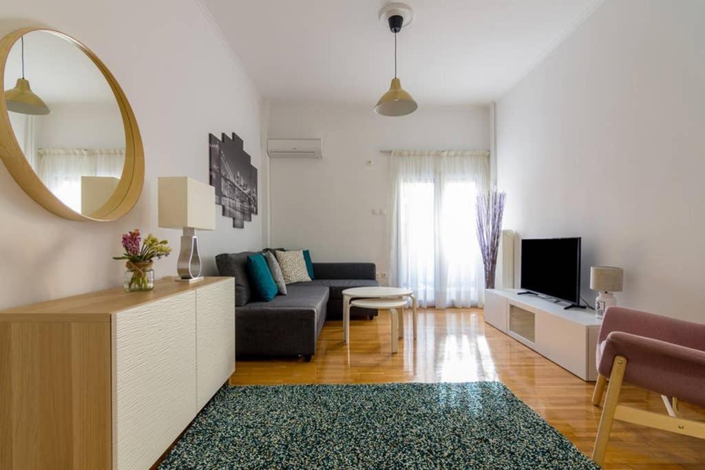 Апартаменти Brand New Decorated Flat For 4 Ppl In Pagrati Афіни Екстер'єр фото